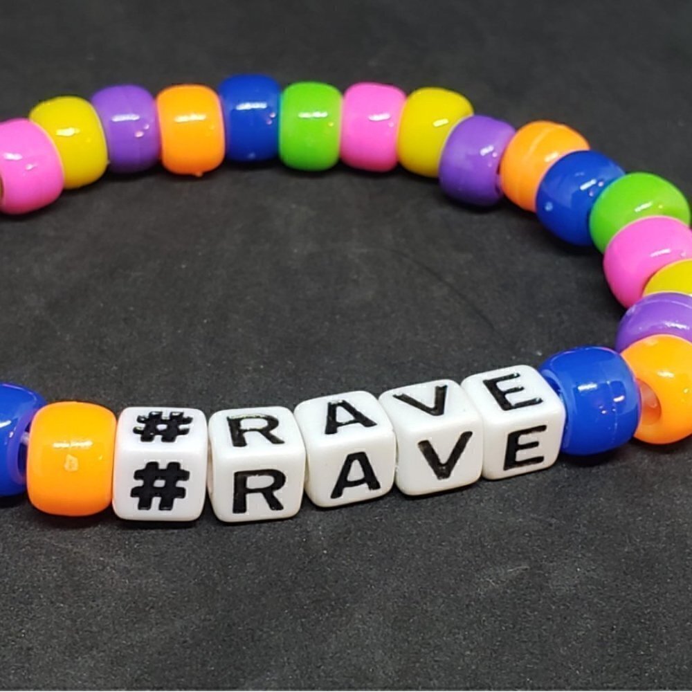 Hashtag #Rave kandi bracelet - Picture 2 of 3